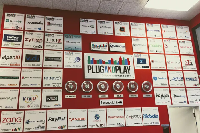 <p>Les startups de Plug and Play</p>